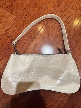 Friday By JW PEI Eva Shoulder Handbag Vegan Leather Ivory Crocodile Purse